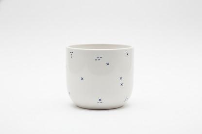I want a full basic white Indigo stich cetamic planter